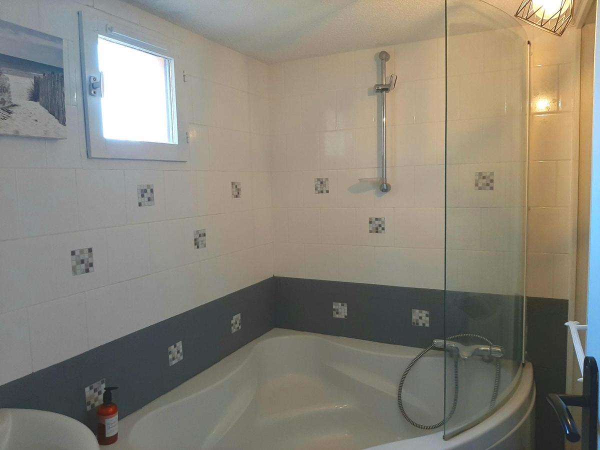 شقة Duplex Cosy Avec Piscine Et Parking A Capbreton - Fr-1-239-870 المظهر الخارجي الصورة